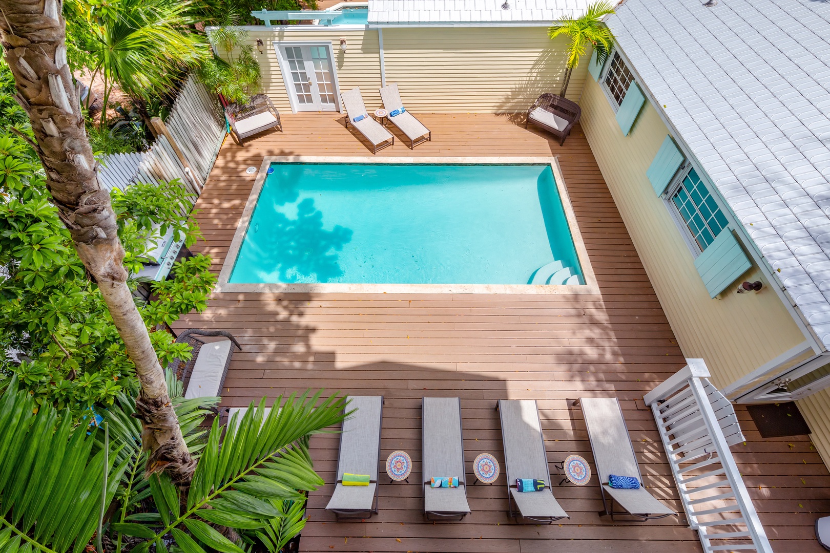 Private Pool Mansion @ The Watson House