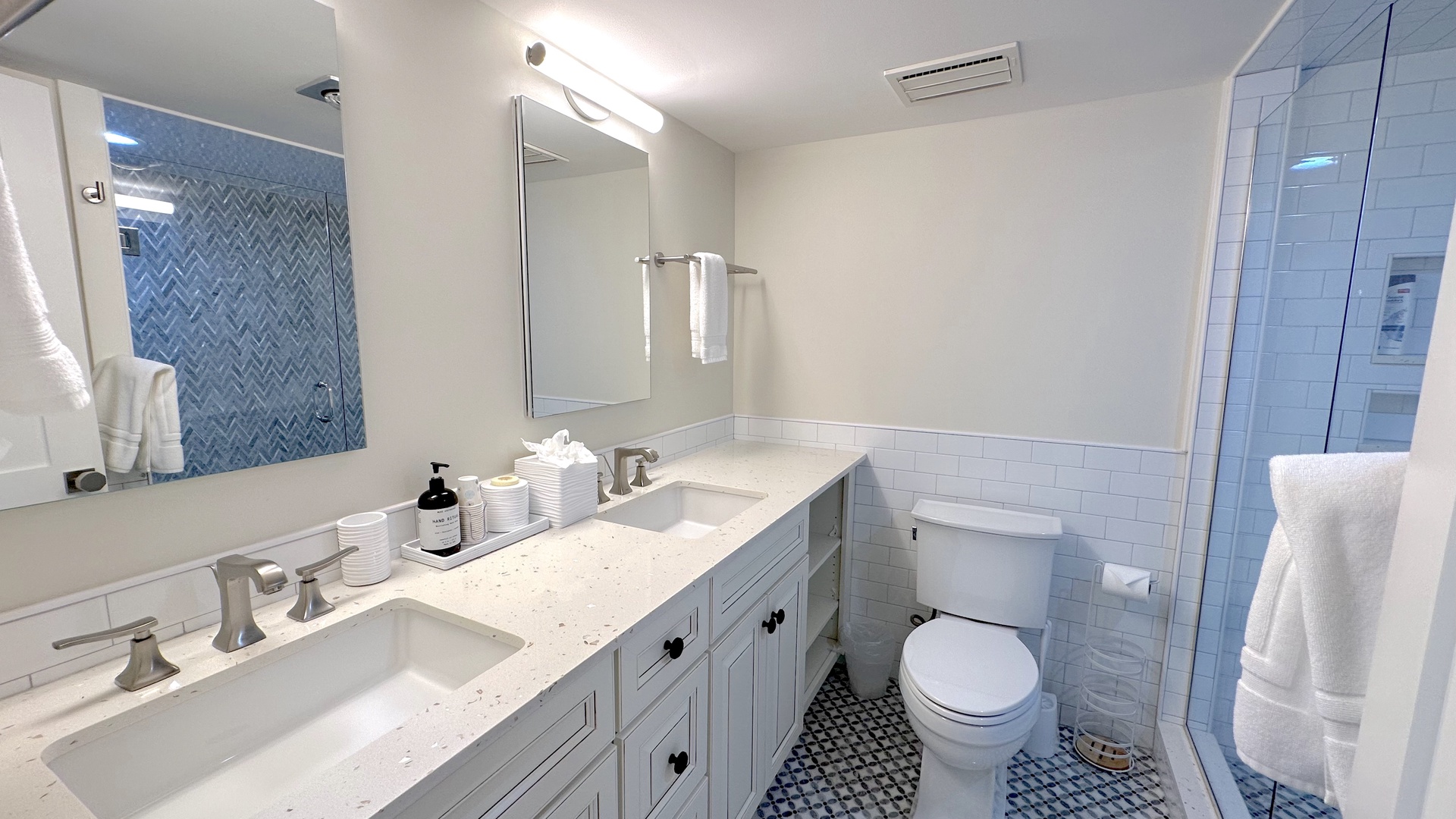 Key West Beach Club Paradise Penthouse #401 Primary Bathroom