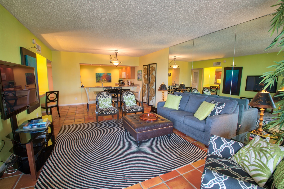Living Room Vista Fresco at 1800 Atlantic