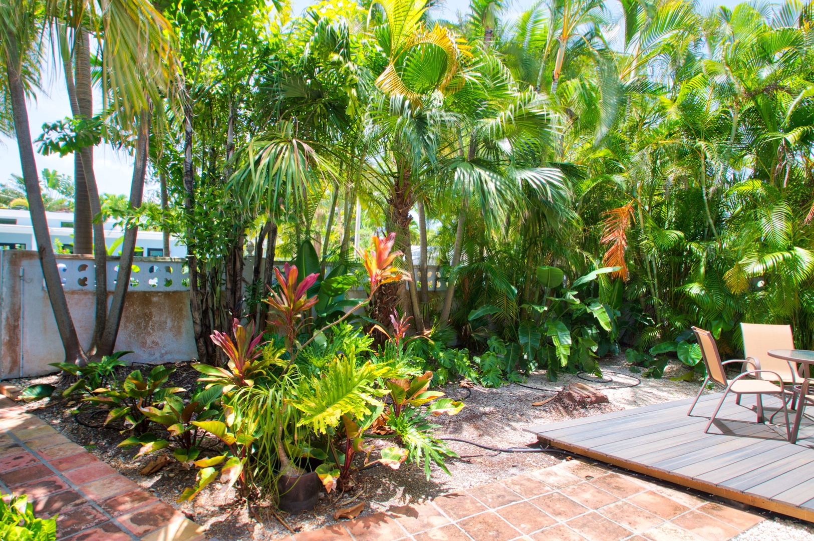 Front Patio and Garden Villa Paradiso Key West