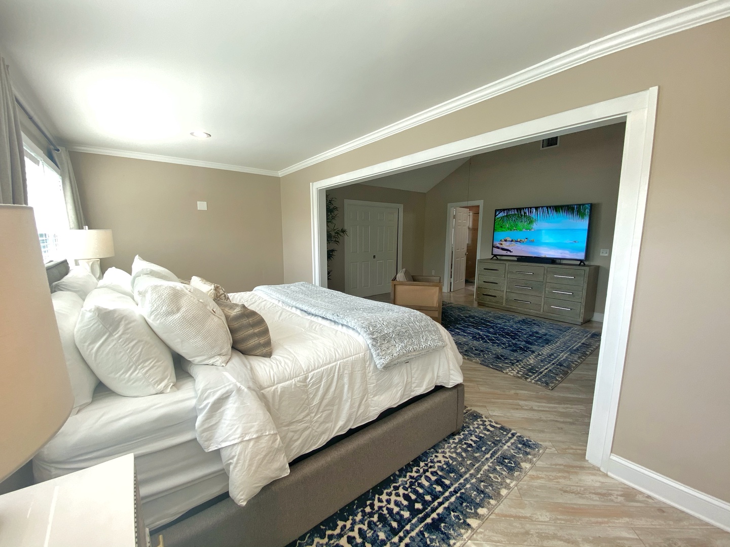 Main Bedroom Sanctuary Retreat @ Key West Golf Club