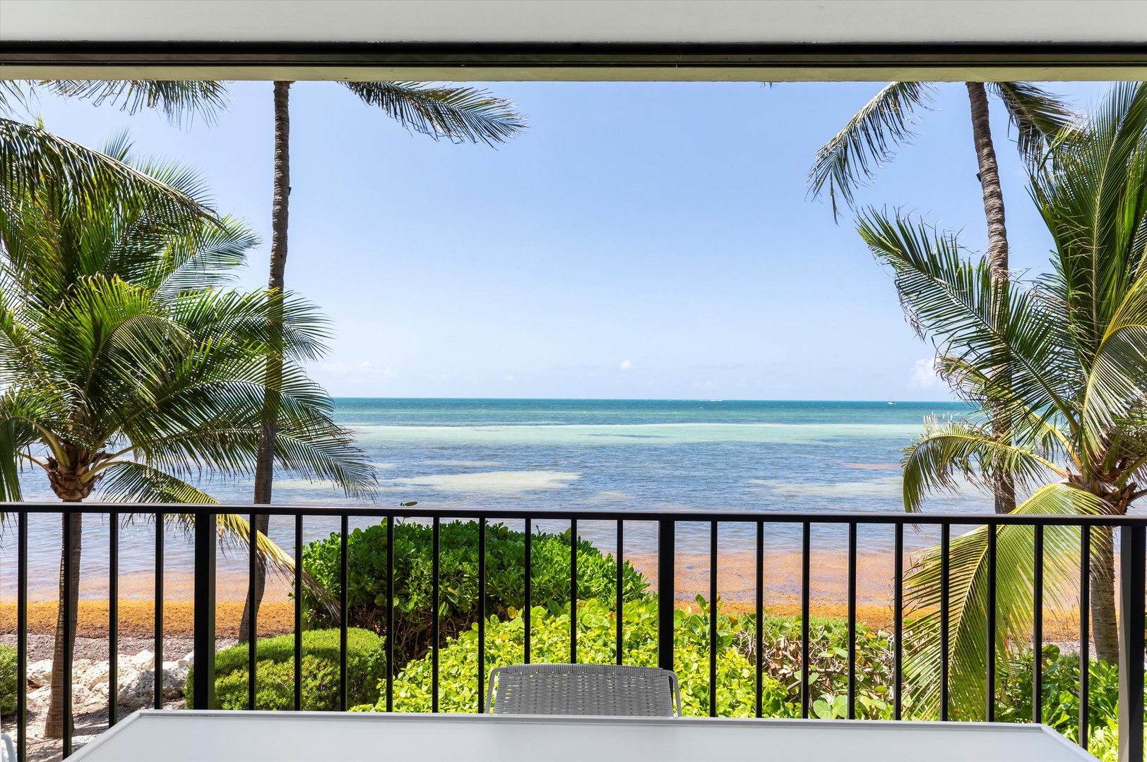 Beach Club Tranquil Seas- Balcony view