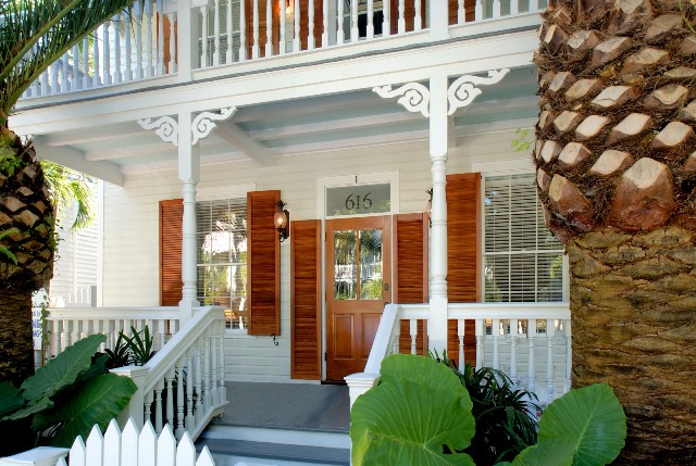 Private Front Porch