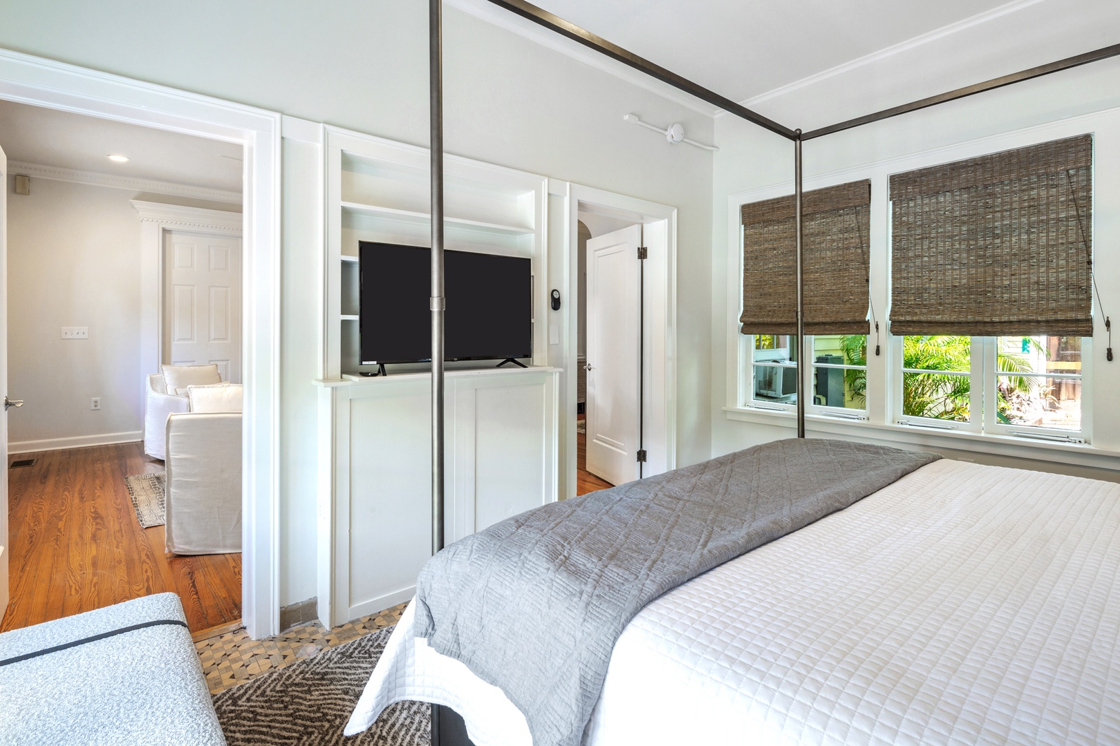 1st Bedroom 1st Floor Mansion @ The Watson House