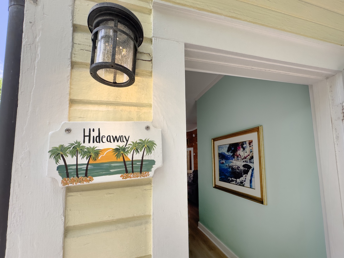 Tropical Hideaway entrance