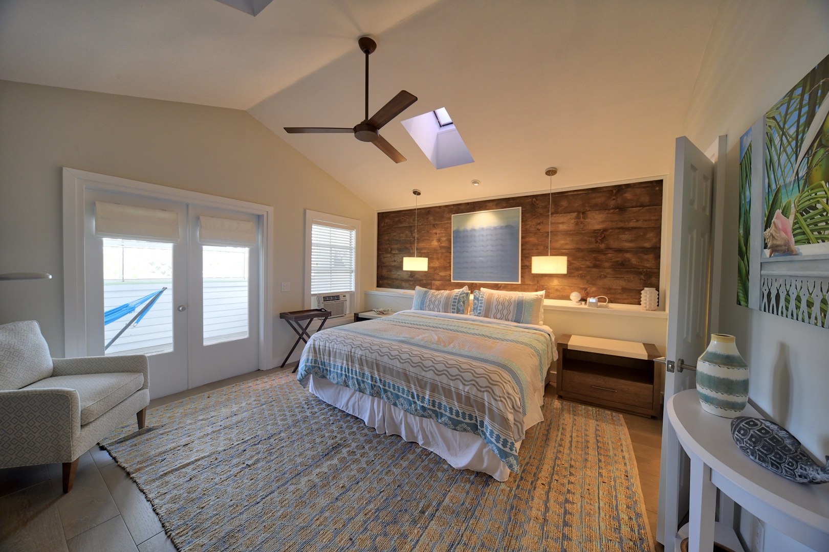 Main Bedroom Villa Serena @ Duval Square Key West