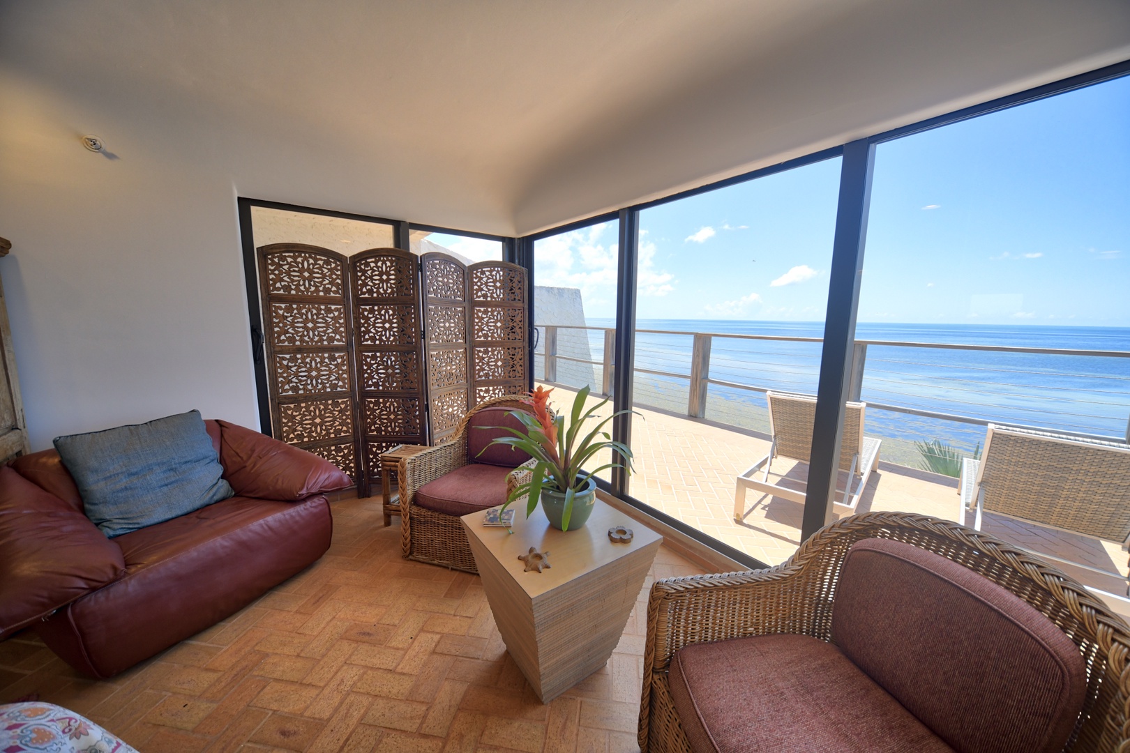 Living and Seating Area Casa Atlantica Studio