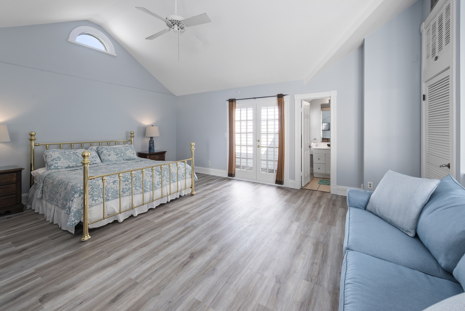 A Cuban Club Suite