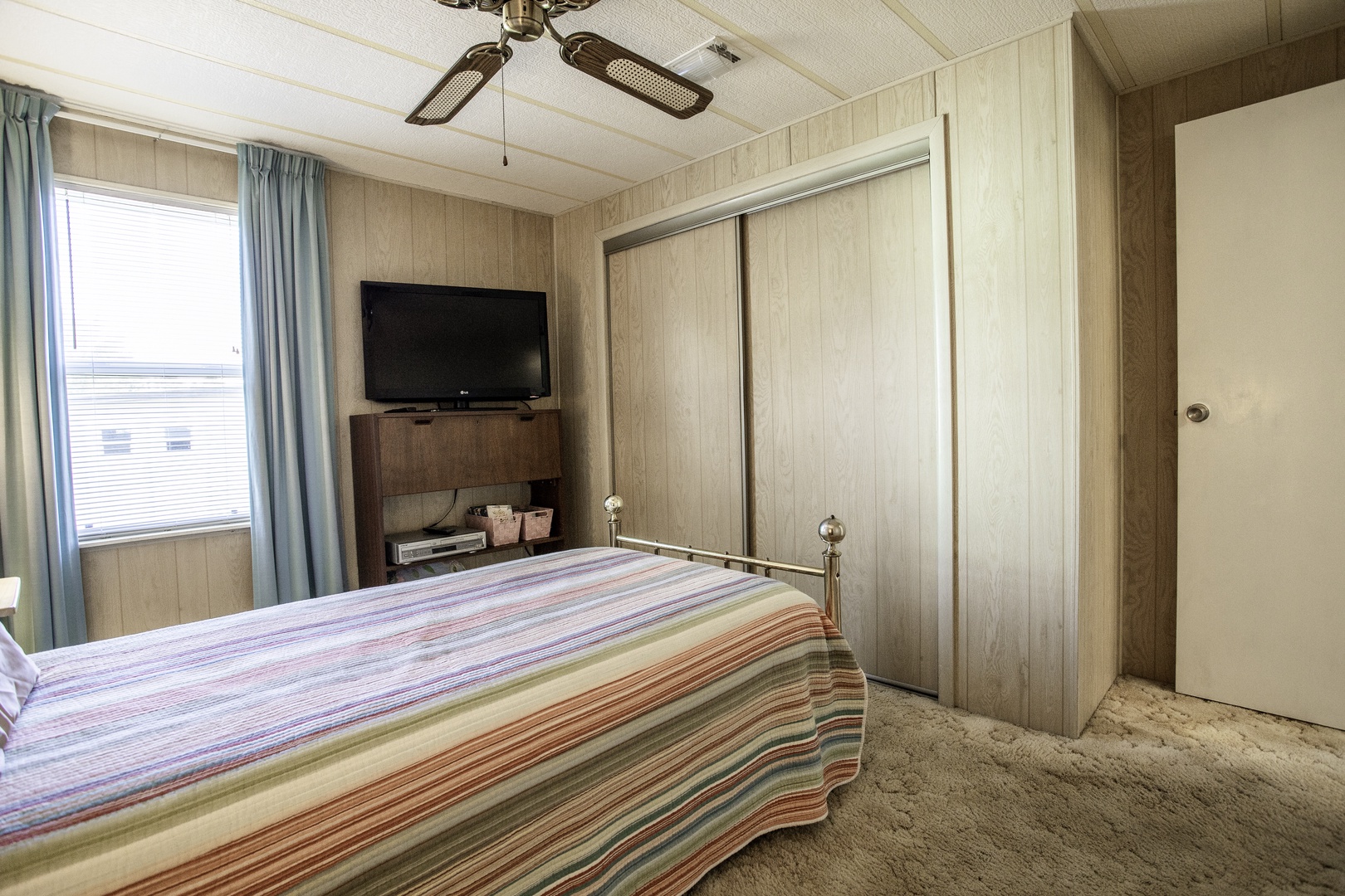 605 Z1 ORANGE BLOSSOM GARDENS