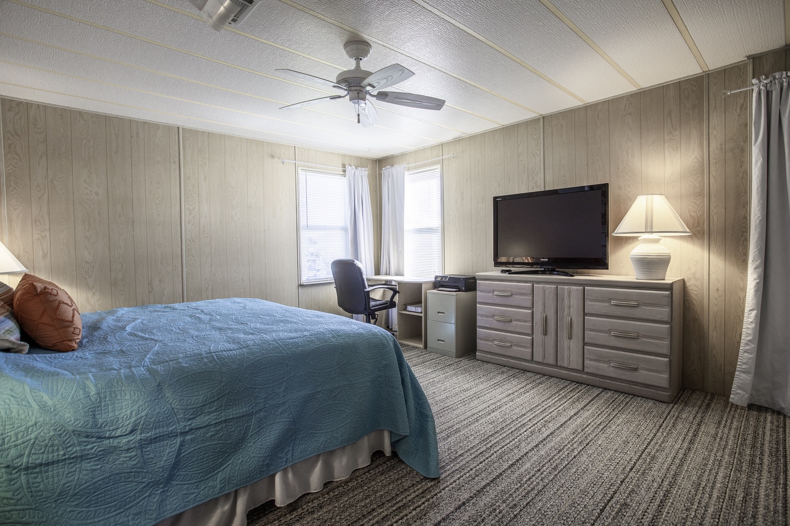 605 Z1 ORANGE BLOSSOM GARDENS