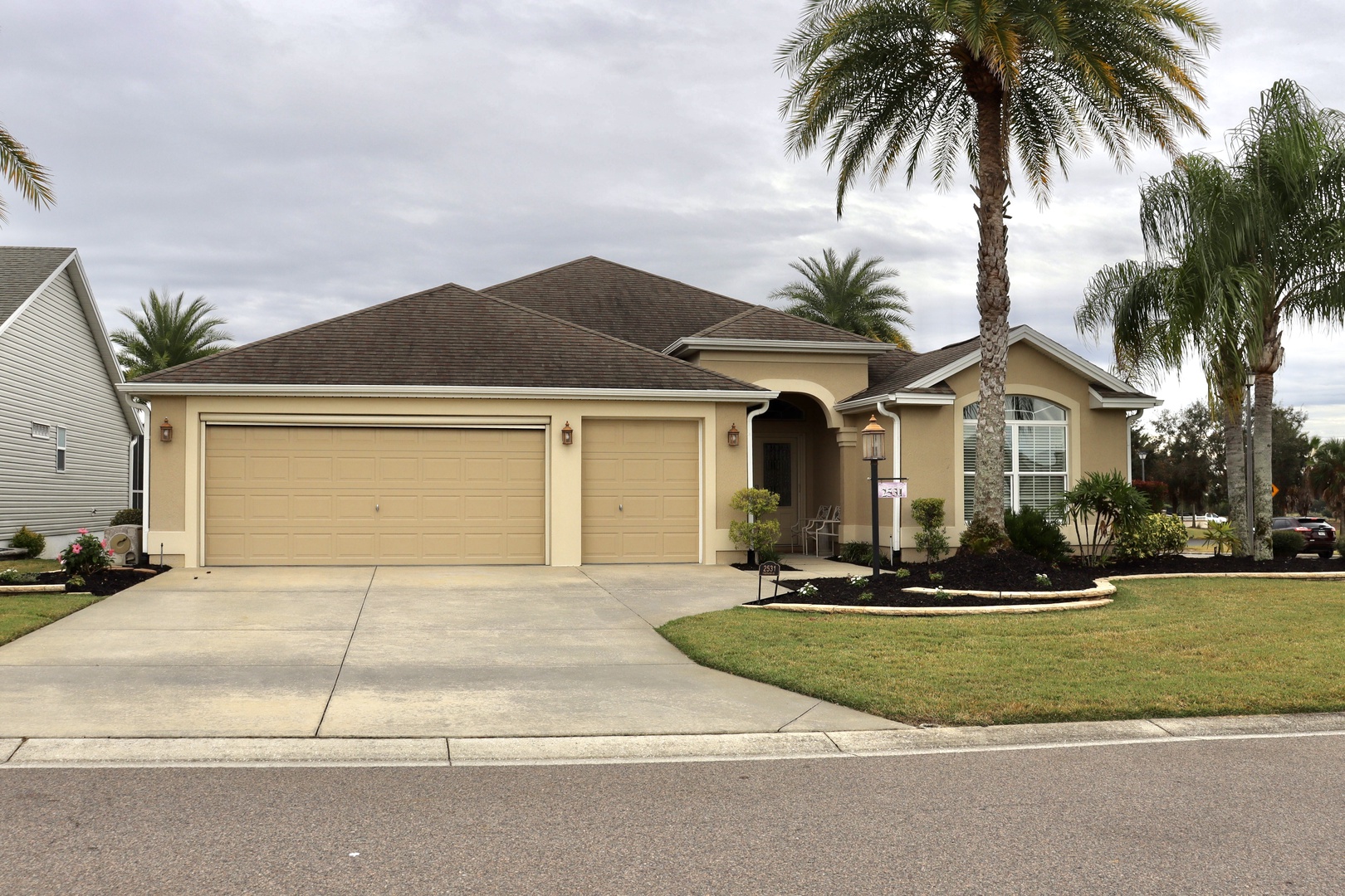 2531 Z3A Village of St. James