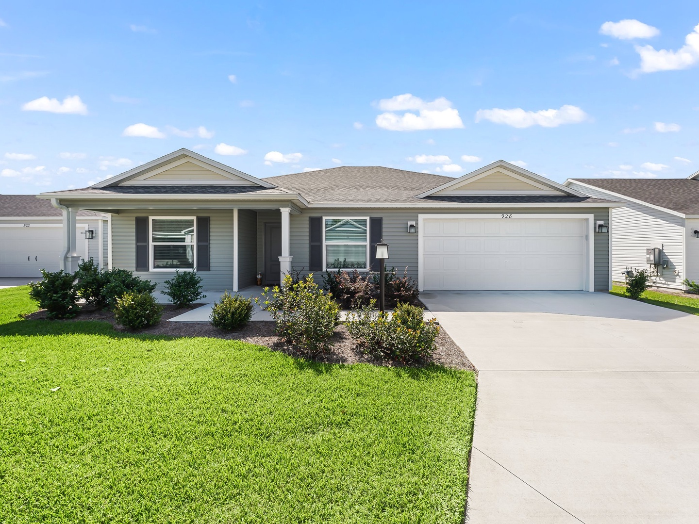 928 Z5 VILLAGE OF LAKE DENHAM