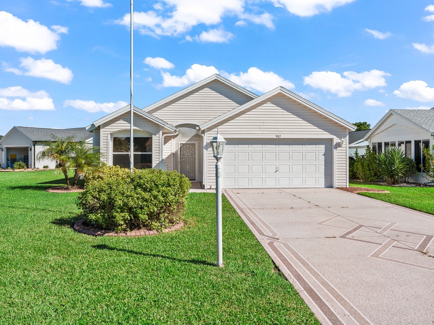 907C Z2B Village of El Cortez