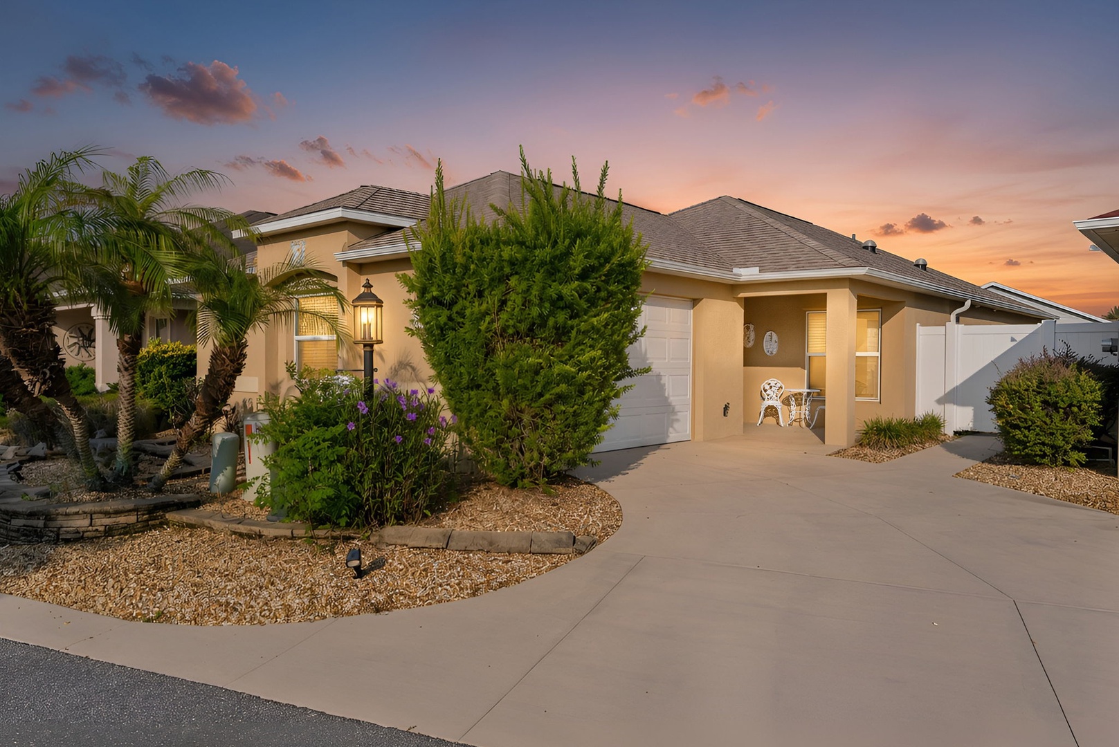 3076 Z4A Village of Pinellas