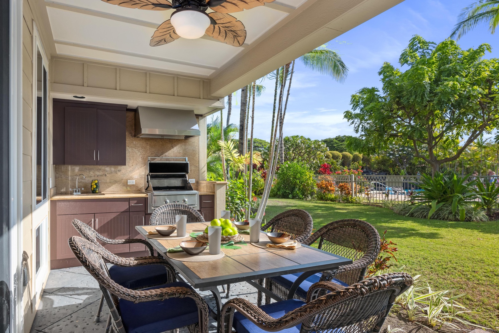 C4 Waikoloa Beach Villas.  Includes Hilton Waikoloa Pool Pass for 2023 and Waikoloa Kings Club Golf Discounts