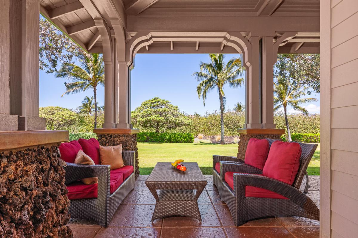 1702 Kulalani.  Includes Mauna Lani Beach Club Pass