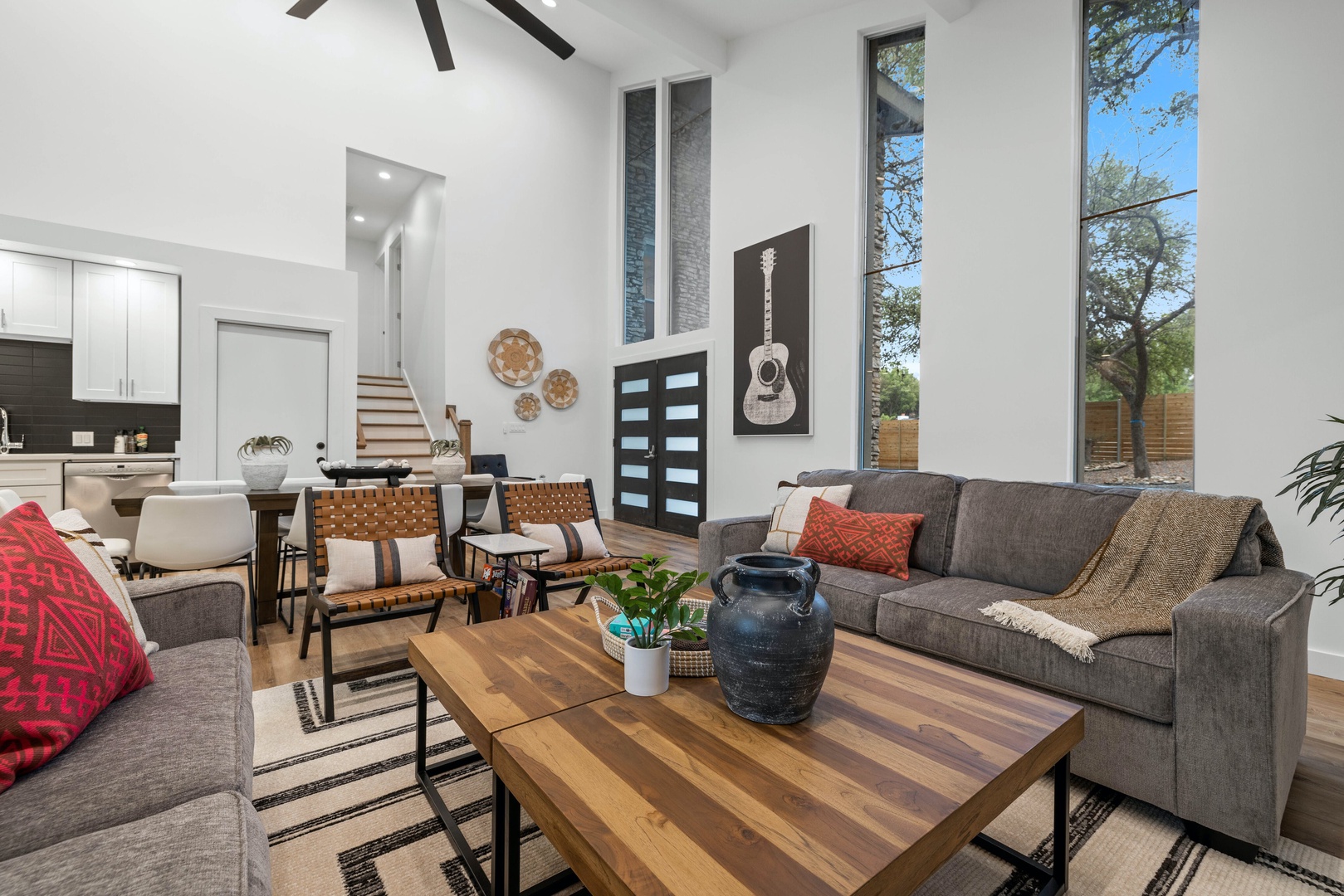 Group Travel 7BR Designer Haven in Heart of Austin