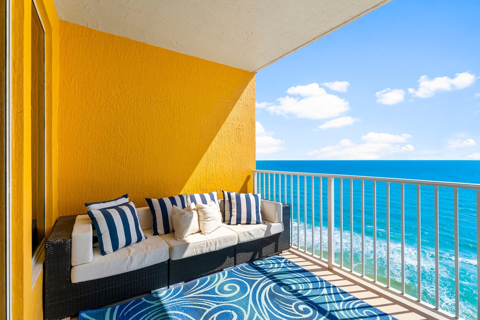 27-web-or-mls-5004 Thomas Dr 1110-26