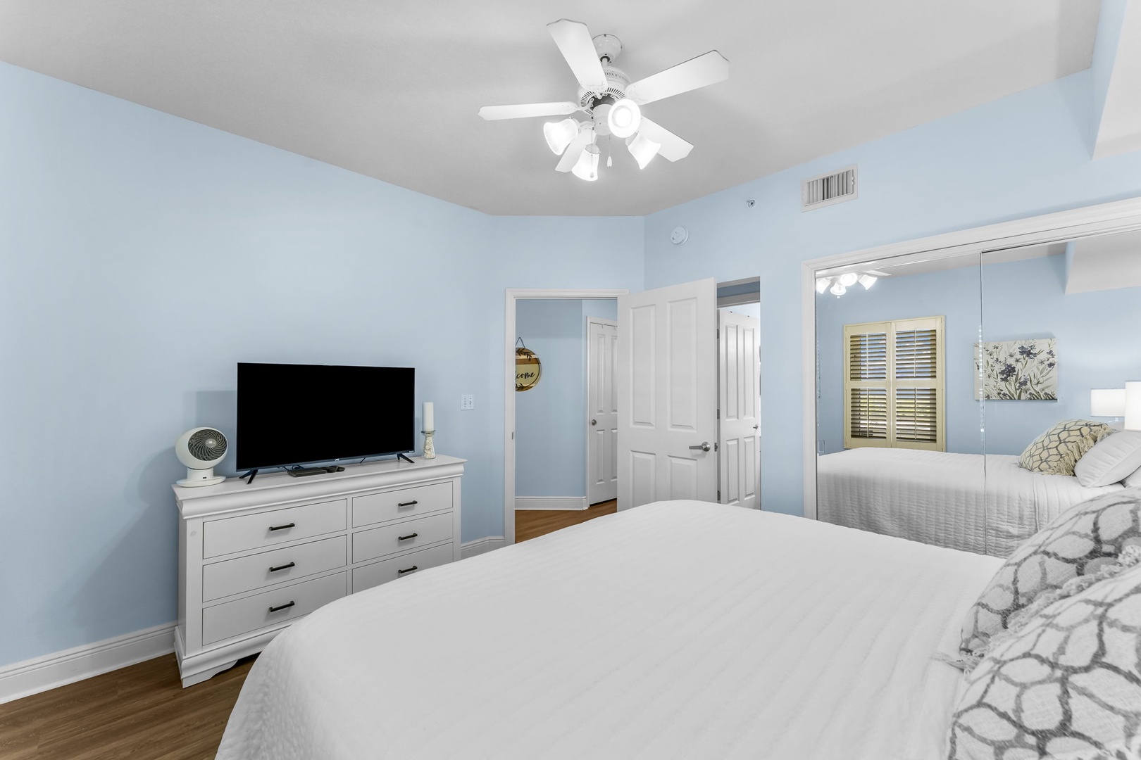 14-web-or-mls-17757 Front Beach Rd 606-16