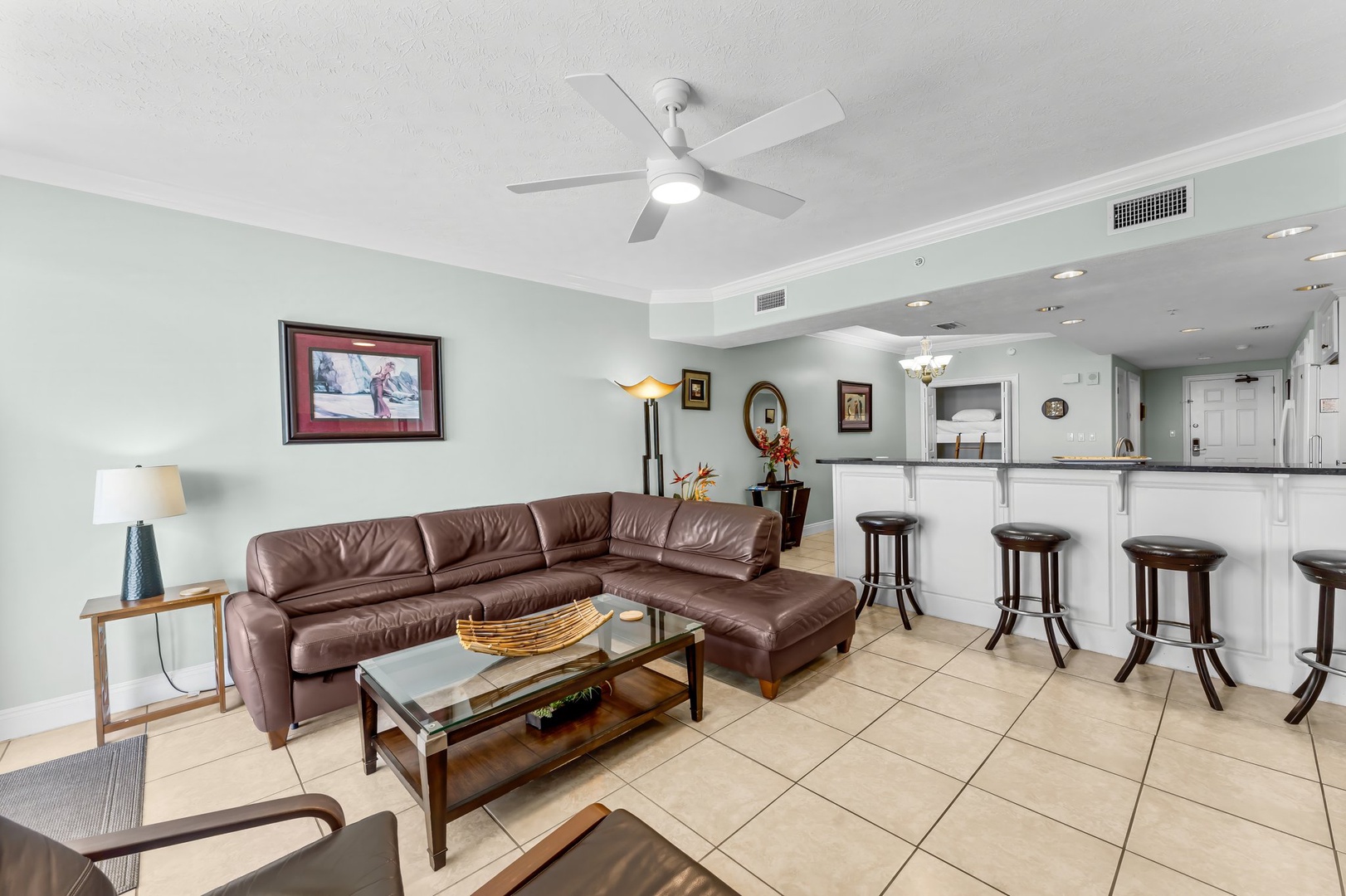 15-5004 Thomas Dr 1102-1