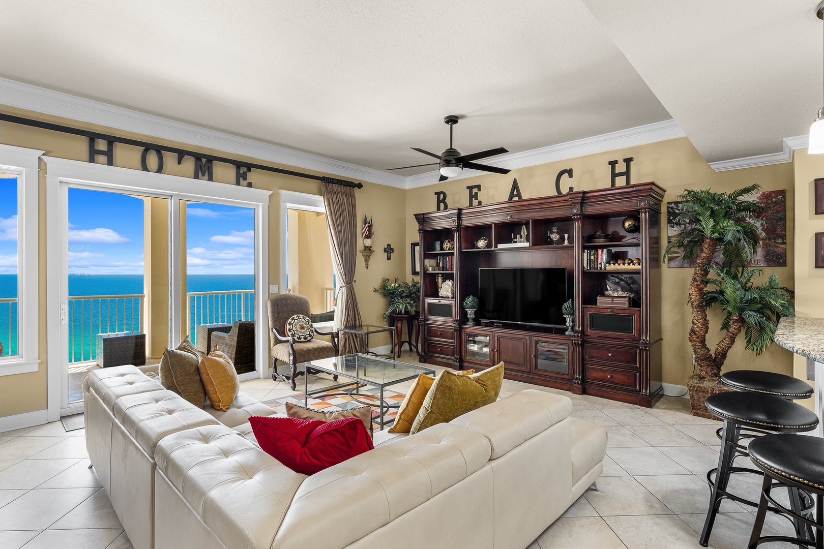 8-web-or-mls-11800 Front Beach Rd 2201_04