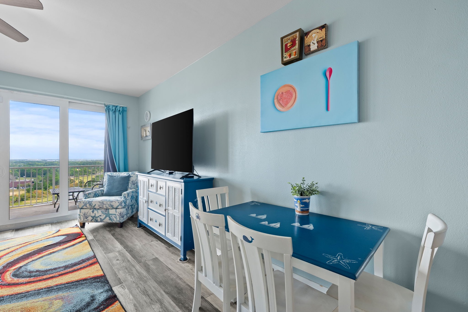 15-web-or-mls-9902 S Thomas Dr 1730 -22