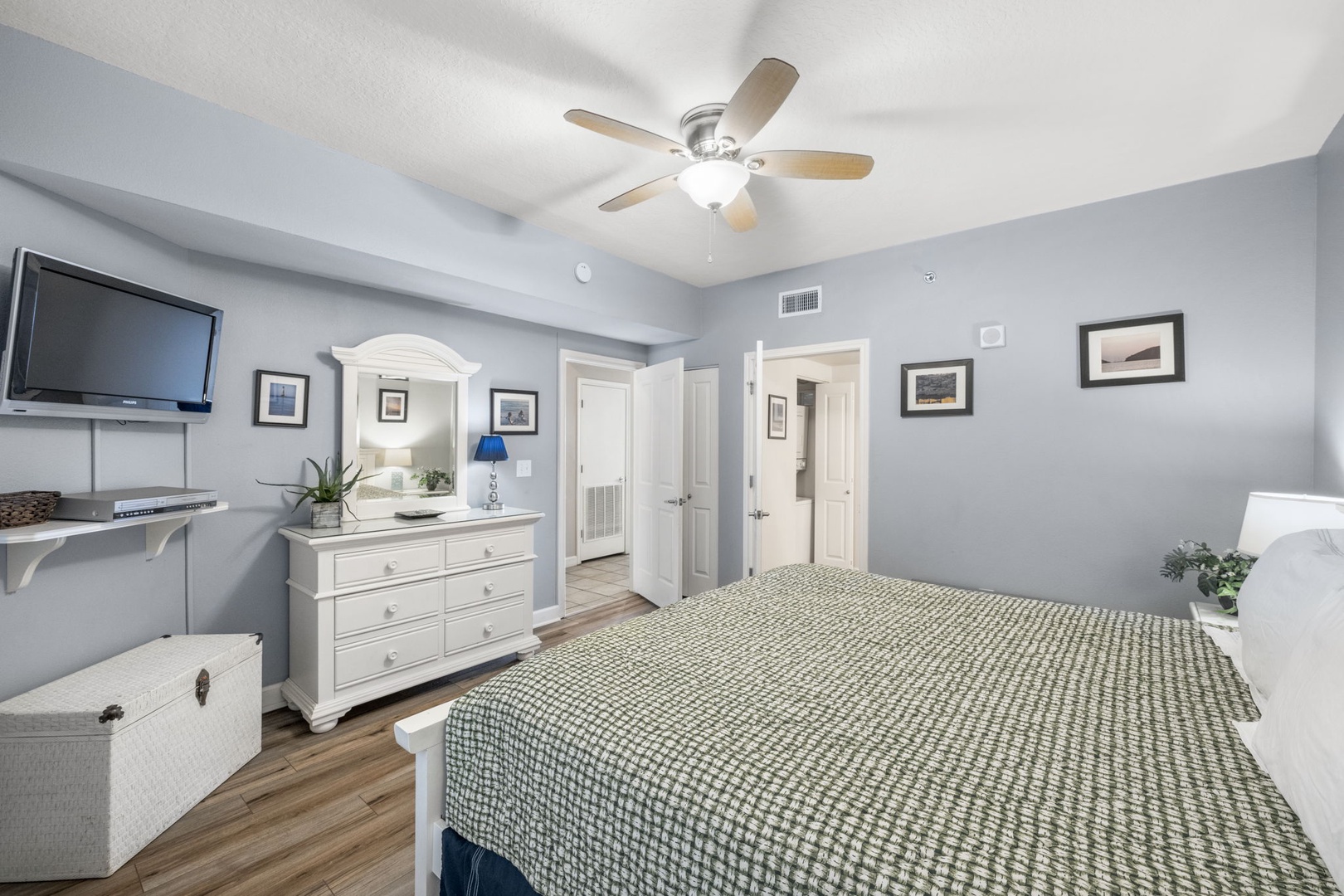 Guest Bedroom 1