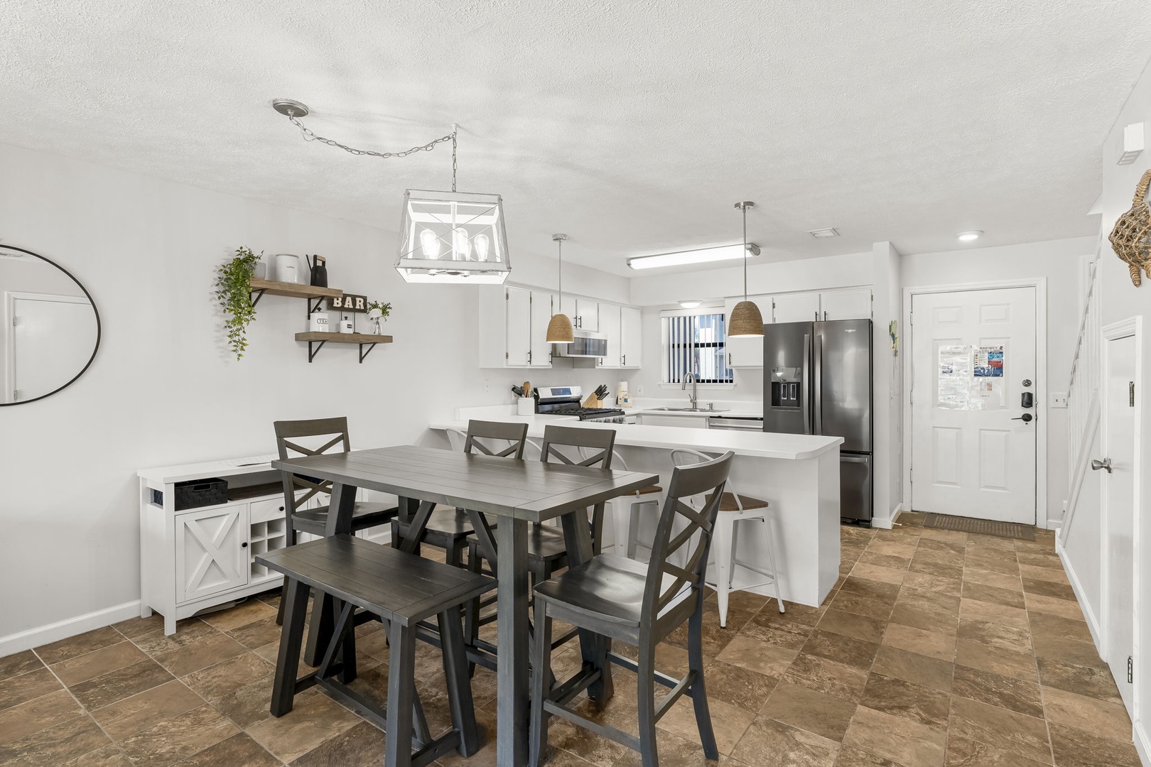 9-web-or-mls-236 St Katherine Blvd 236-09