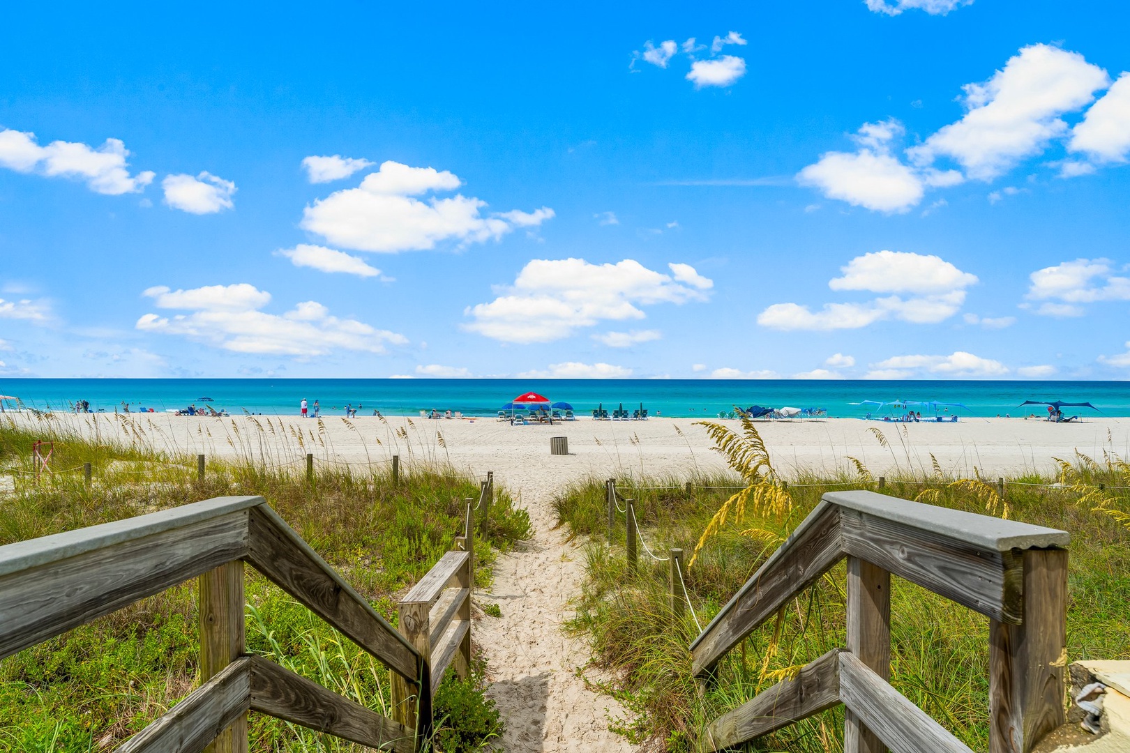 37-web-or-mls-Grande-Surf-Amenities-24-6
