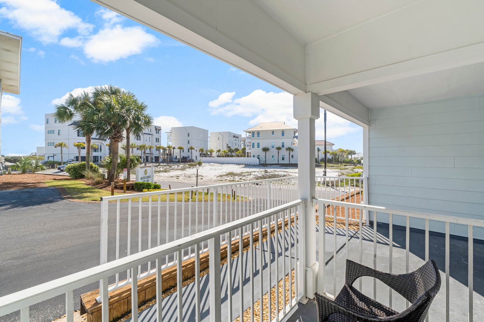 19-web-or-mls-11-beachside-dr-312