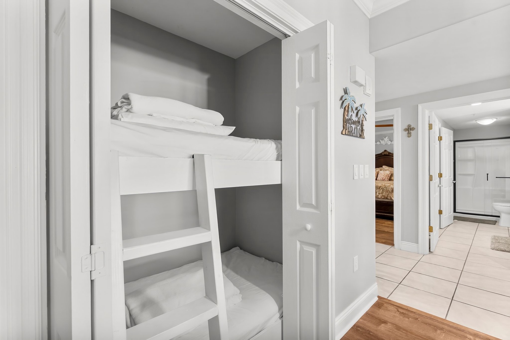 17-web-or-mls-5004 Thomas Dr 1110-8