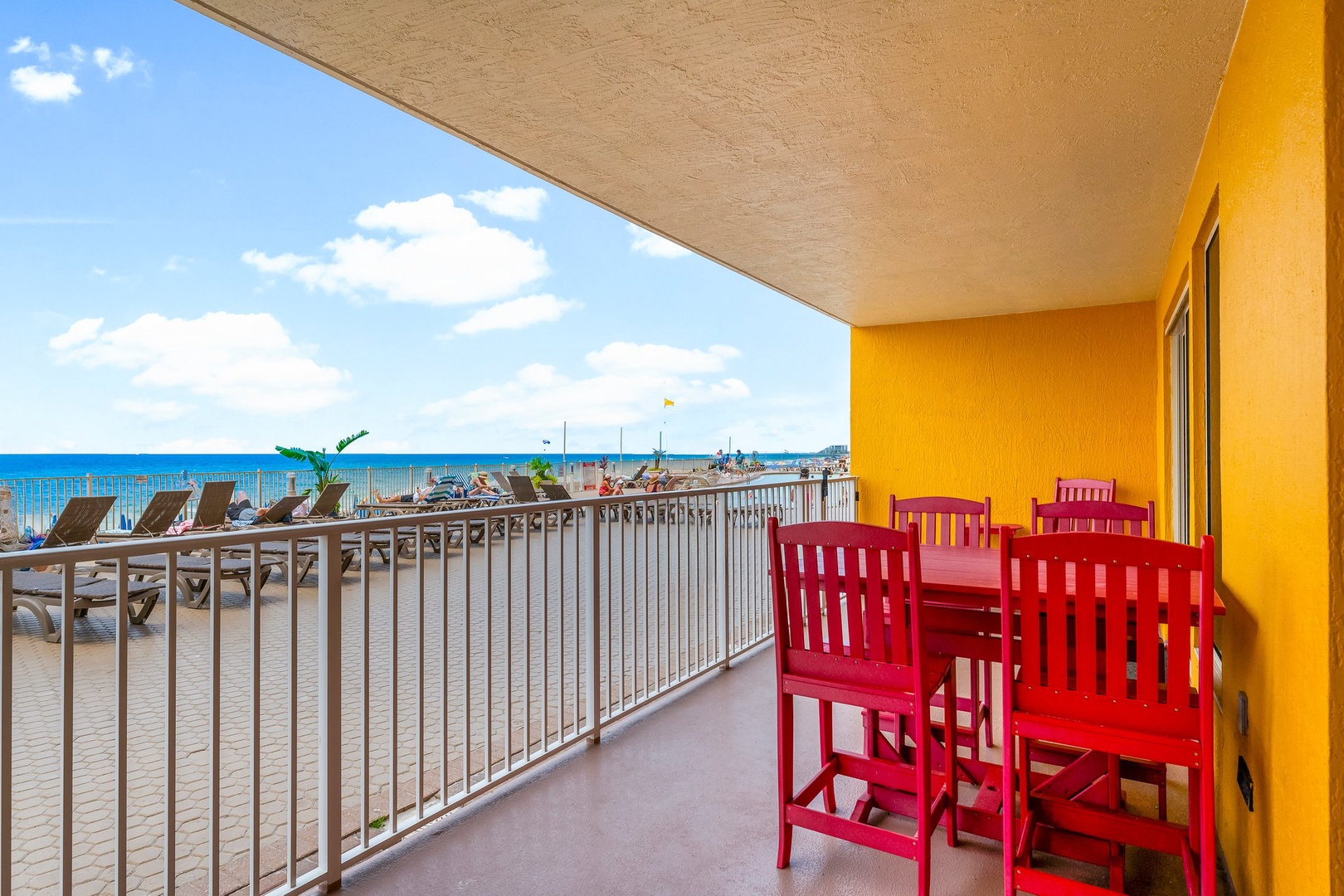 31-web-or-mls-5004 Thomas Dr 106-19