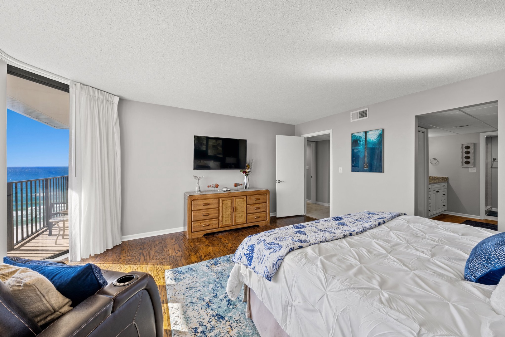 5-web-or-mls-11483-front-beach-rd-1201-tower-1