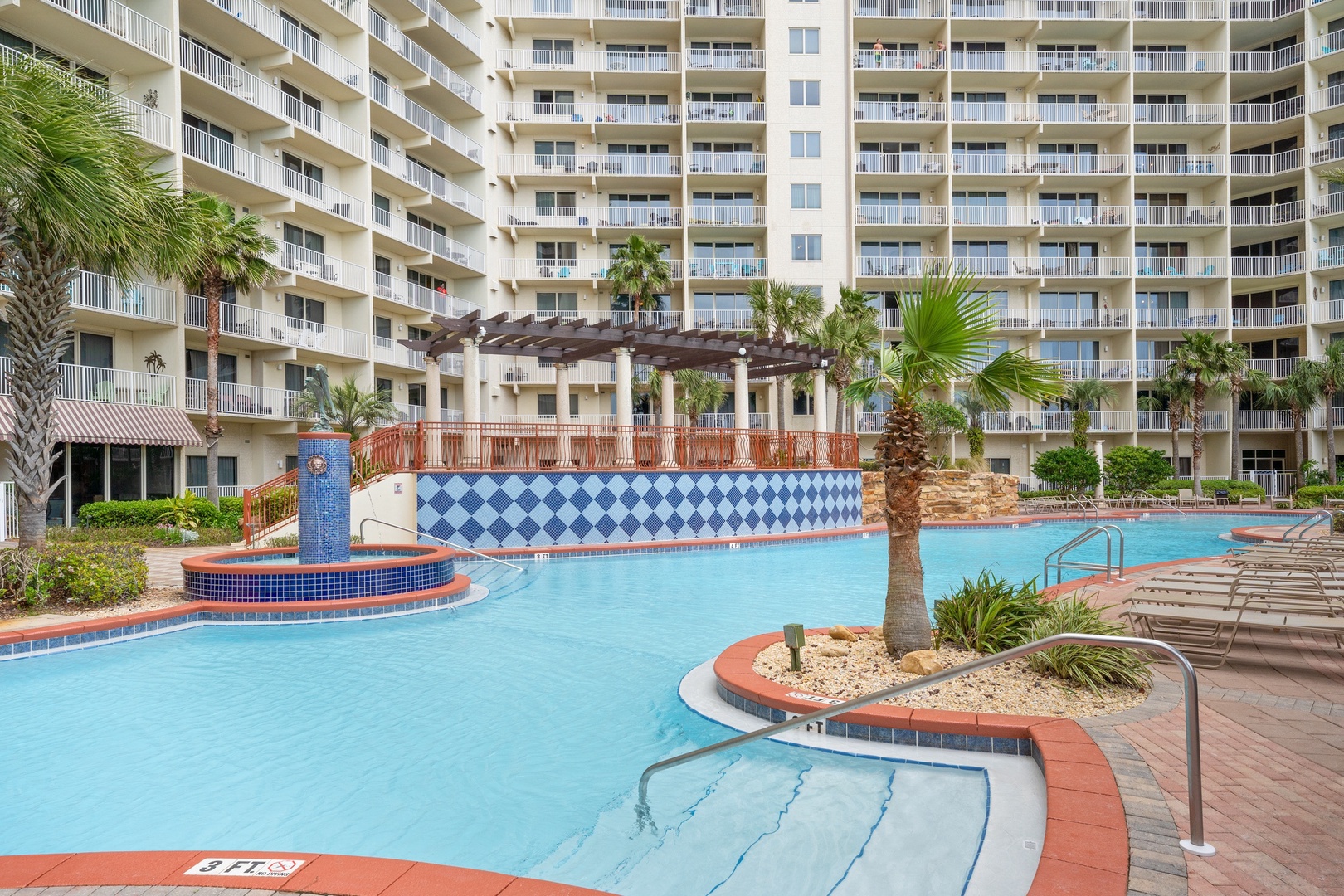 Lagoon-style Pool