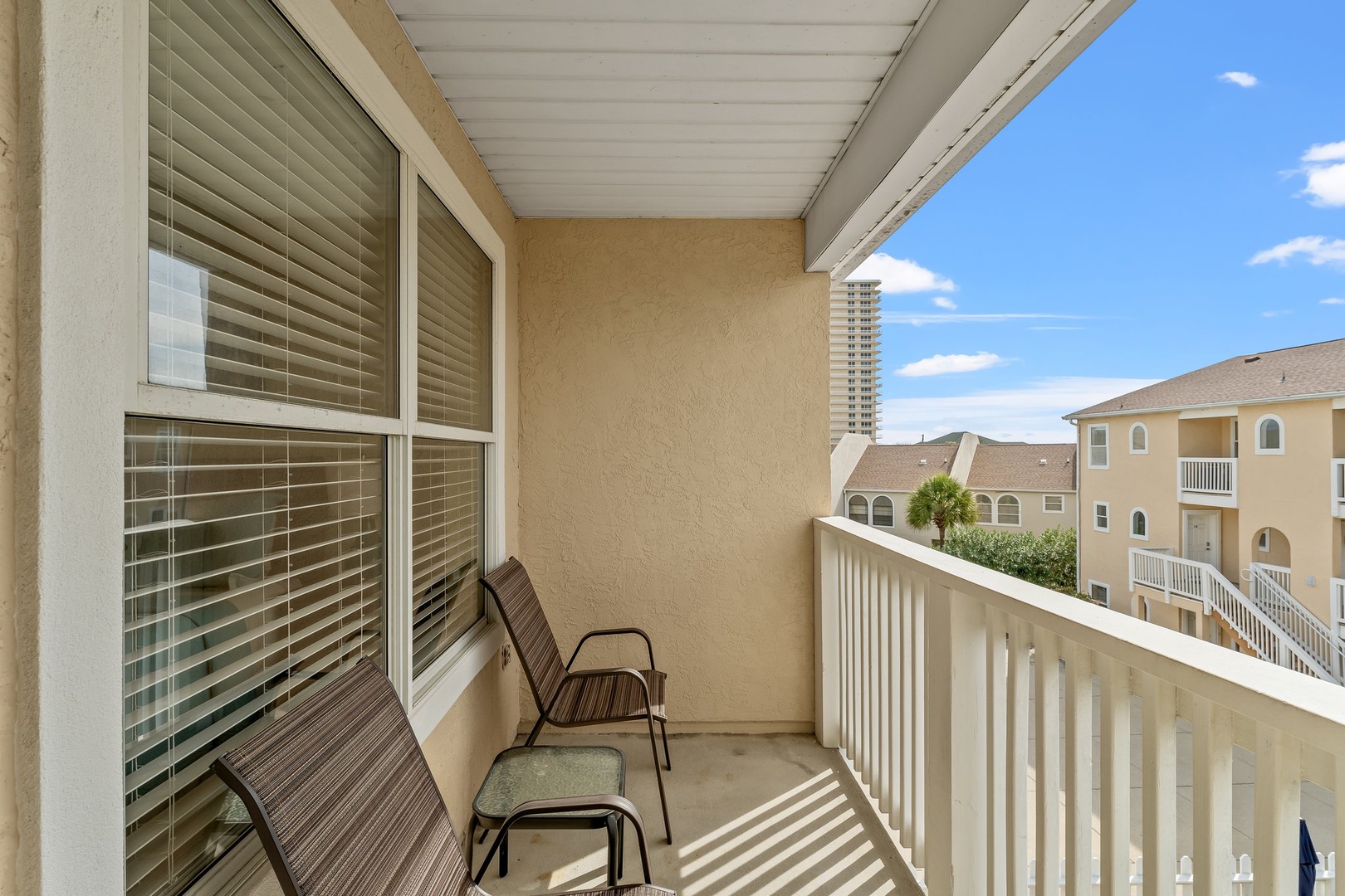 25-web-or-mls-5301-thomas-dr-unit-35