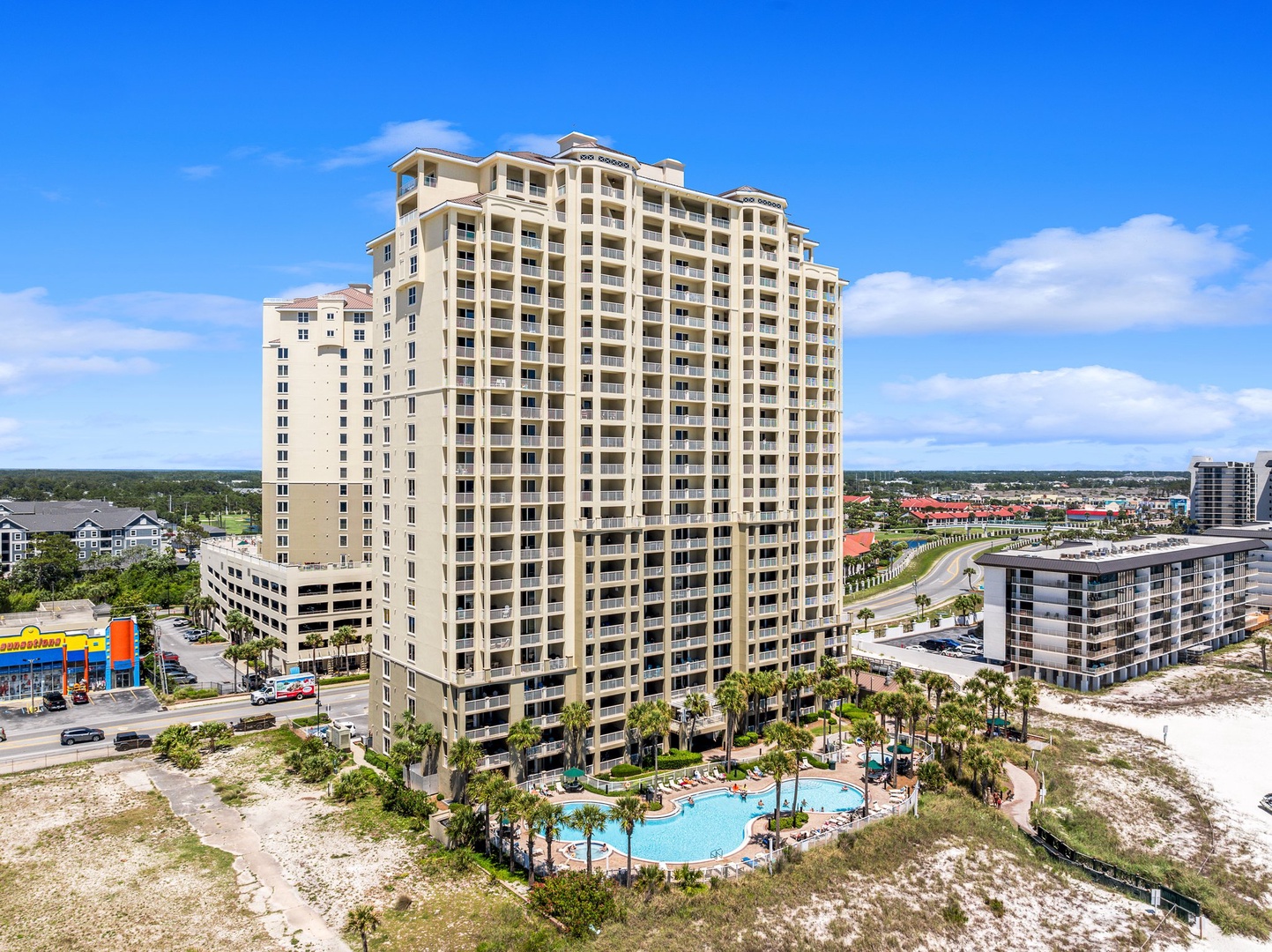 4-web-or-mls-11800 Front Beach Rd 2201_07