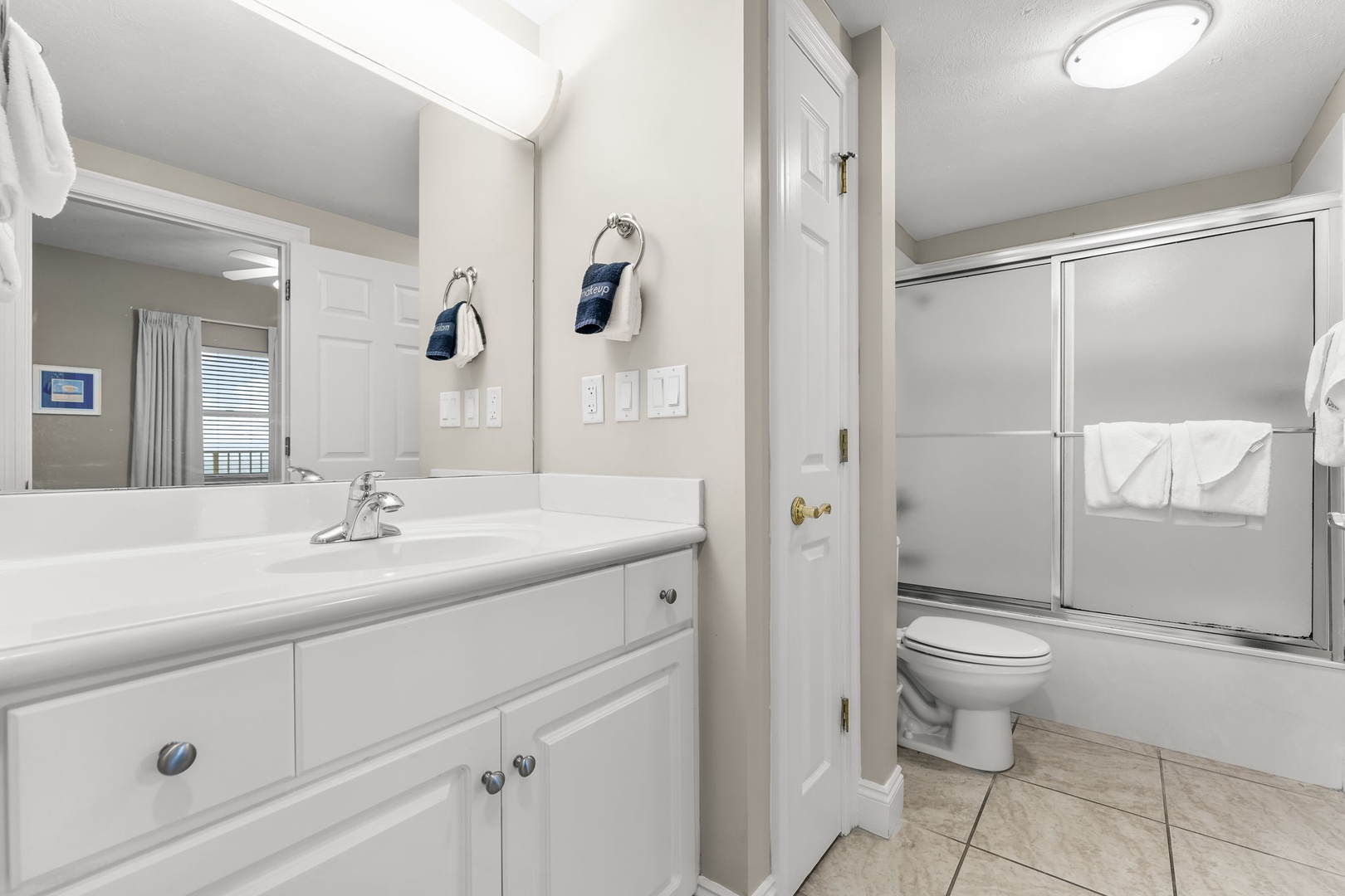 14-web-or-mls-5004 Thomas Dr 2303-9