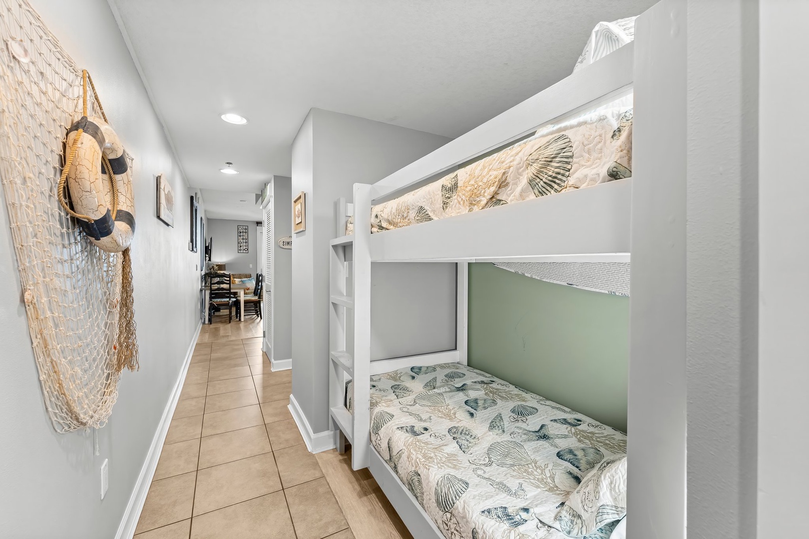 8-web-or-mls-11807 Front Beach Rd Tower 2 -- 507-16