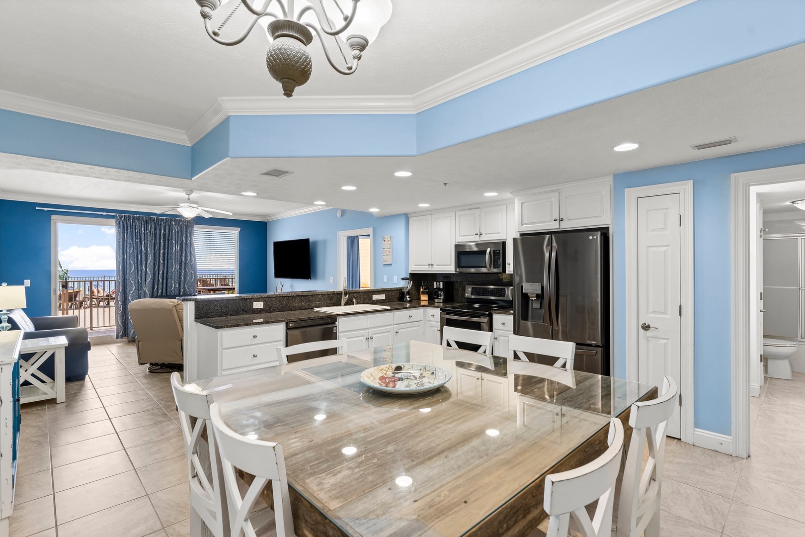 19-web-or-mls-5004 Thomas Dr 107-25