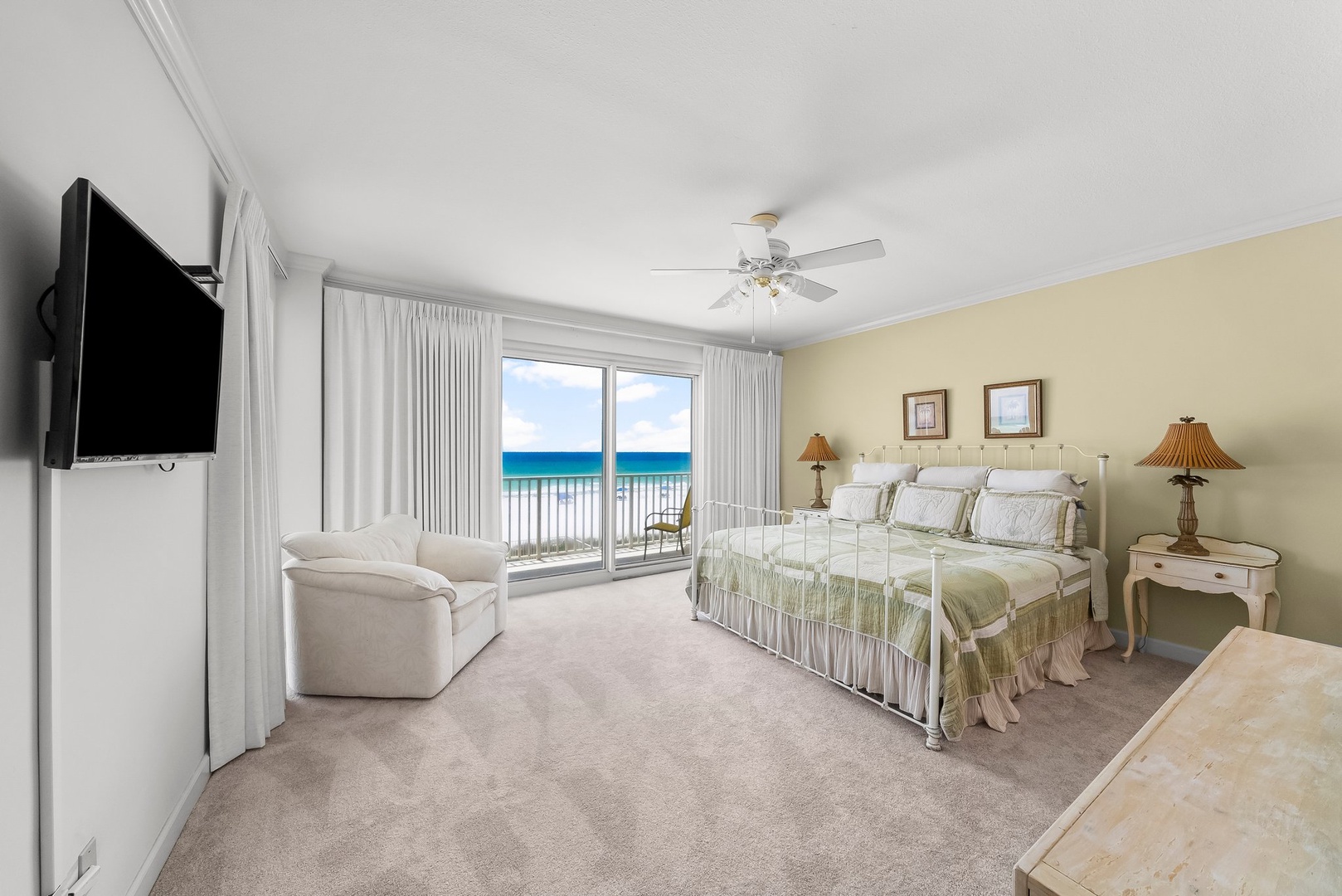 22-web-or-mls-8601 Surf Dr 1E-21