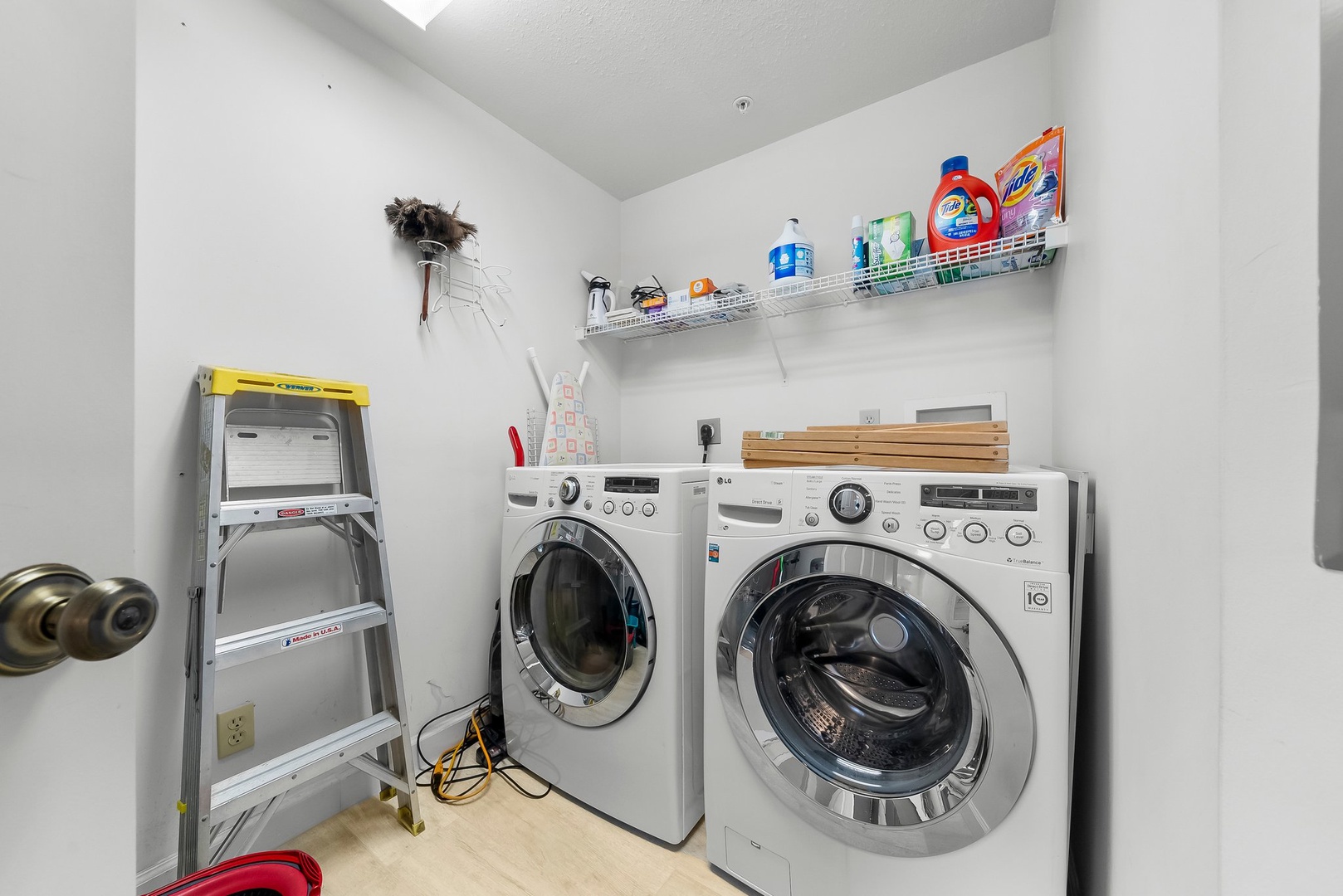 13-web-or-mls-8601 Surf Dr 1E-12
