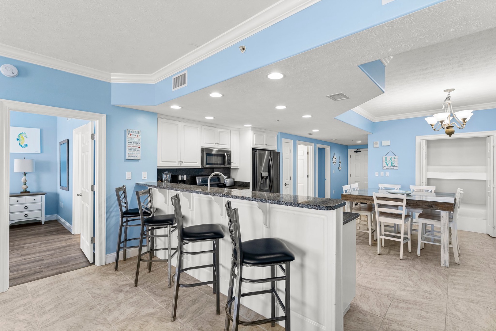 16-web-or-mls-5004 Thomas Dr 107-22