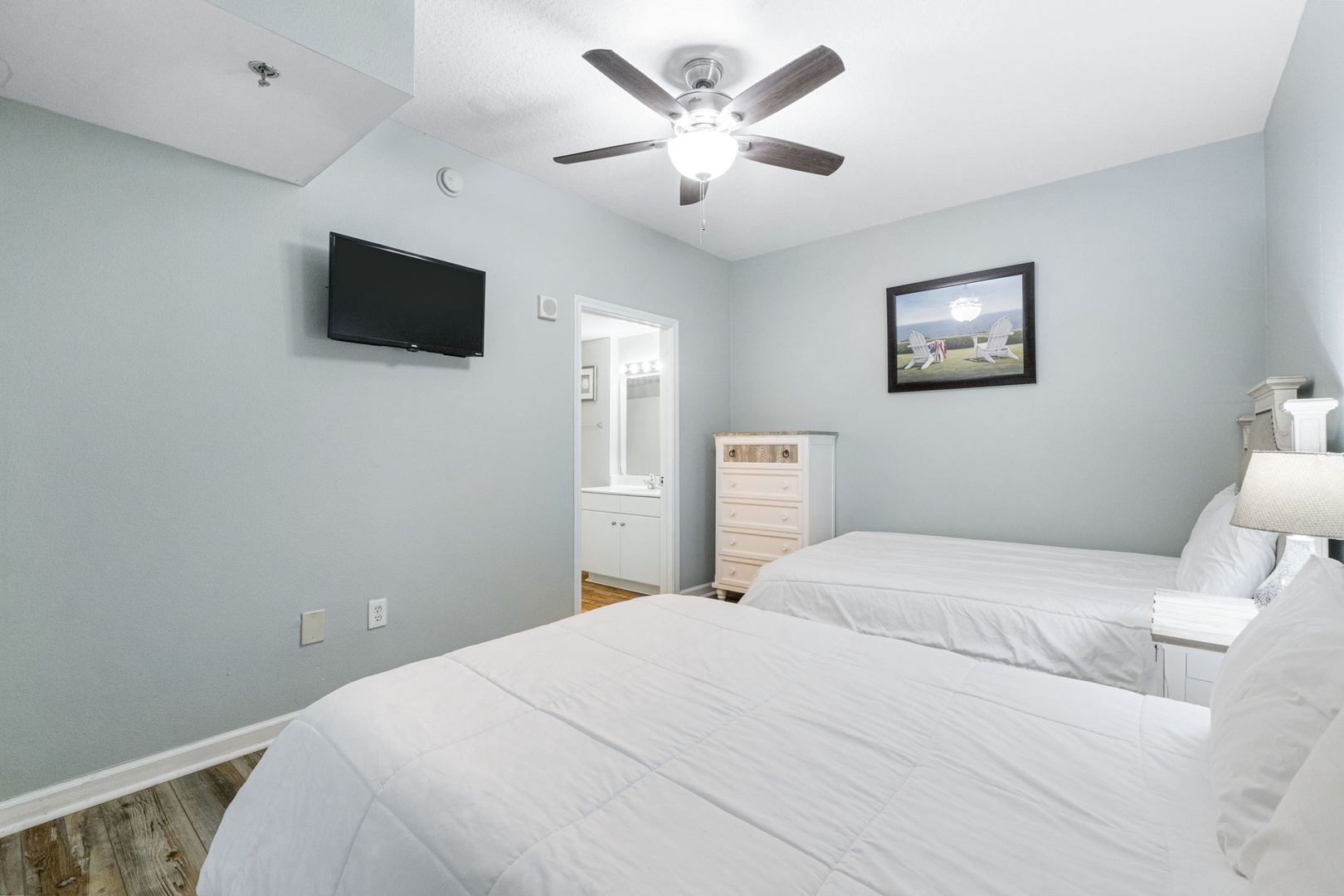 Guest Bedroom 1