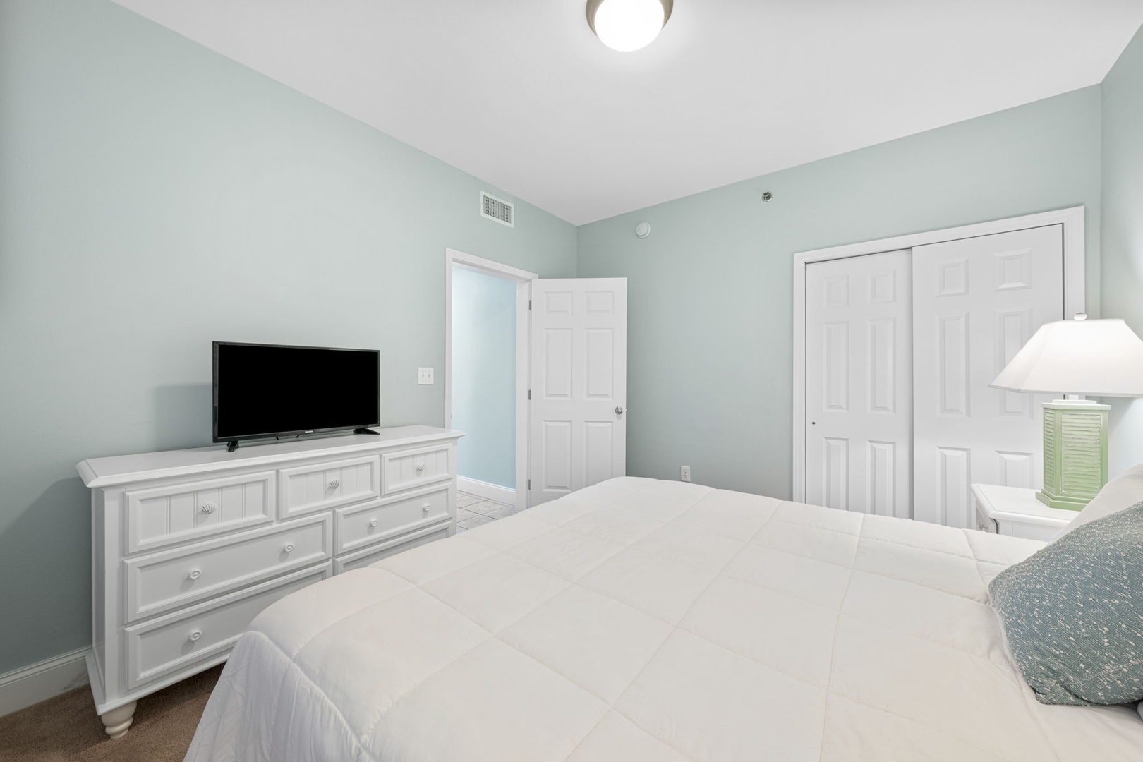 Guest Bedroom 1