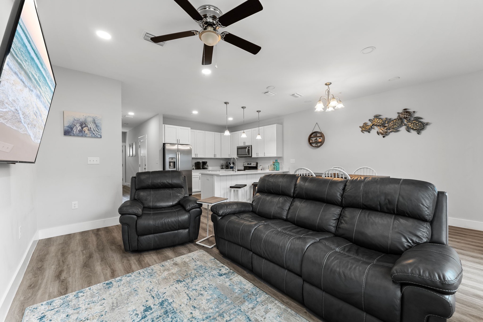 15-web-or-mls-2226 Joan Ave 16 -15