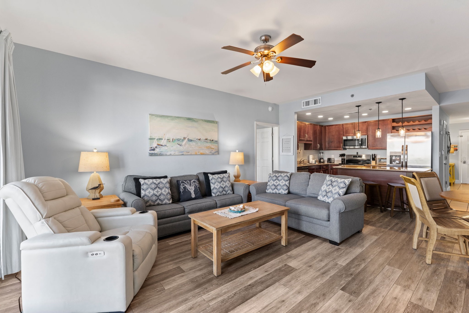 11-web-or-mls-PANHANDLE-9902STHOMASDR431-10