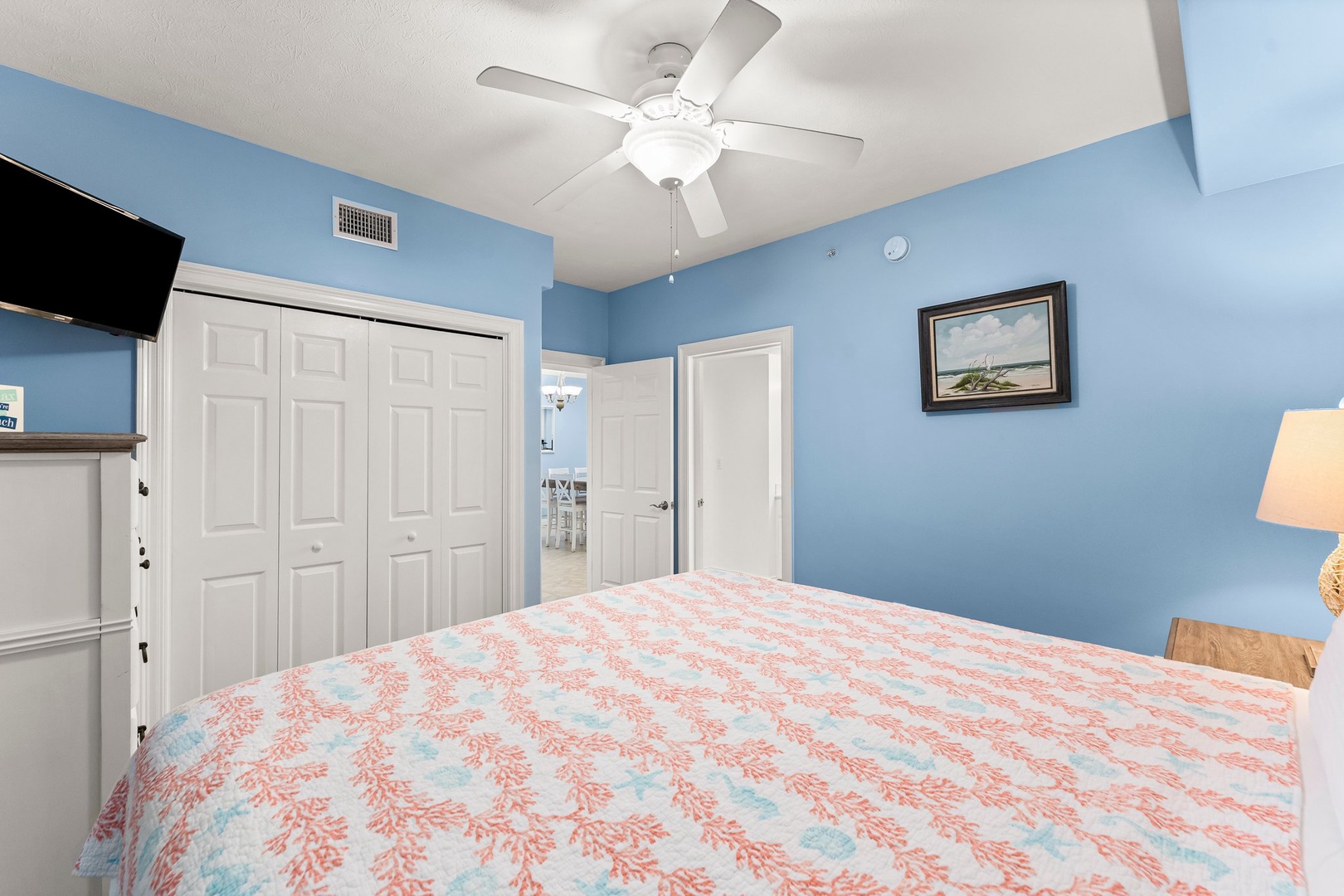 13-web-or-mls-5004 Thomas Dr 107-4