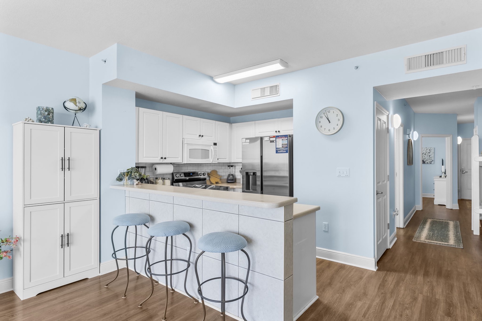 24-web-or-mls-17757 Front Beach Rd 606-21