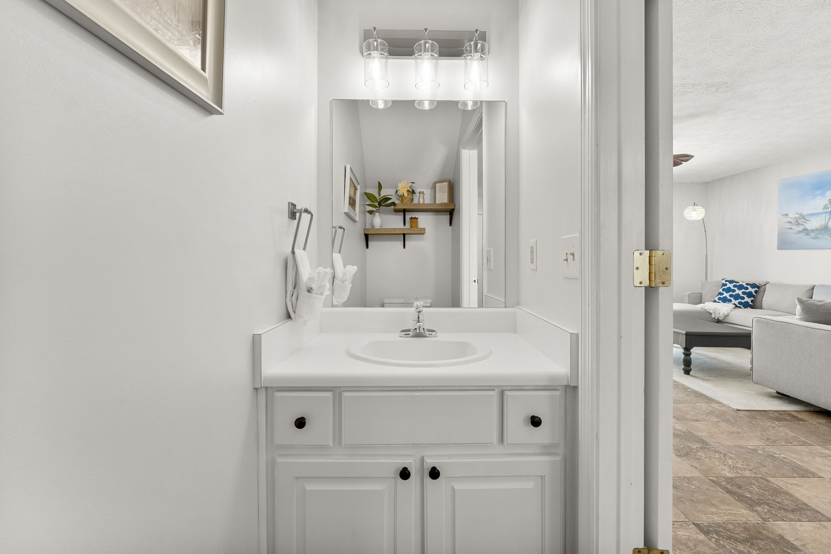 12-web-or-mls-236 St Katherine Blvd 236-16