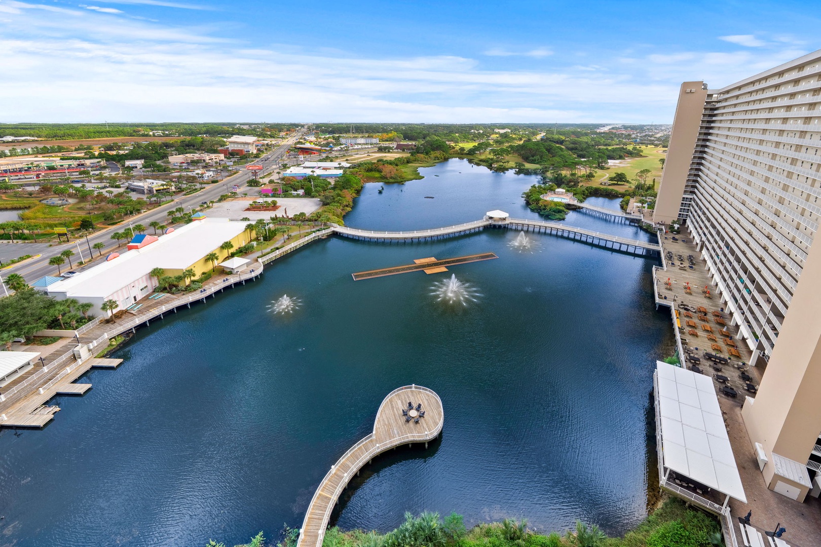 39-web-or-mls-9902 S Thomas Dr 1730 -39